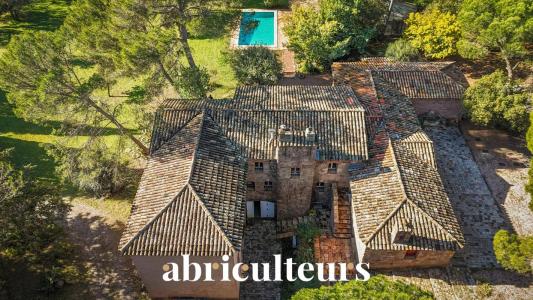 Acheter Prestige 300 m2 Saint-raphael