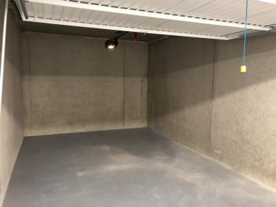 Louer Parking 16 m2 