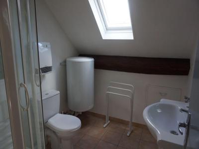 Louer Appartement  445 euros
