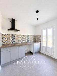For sale Limoux 4 rooms 79 m2 Aude (11300) photo 0