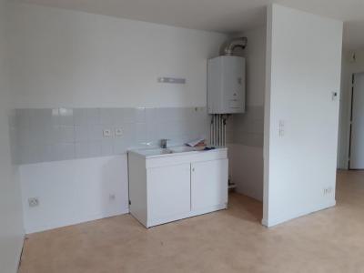 Louer Appartement 47 m2 Saint-gaultier