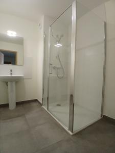 For rent Chazelles-sur-lyon 3 rooms 76 m2 Loire (42140) photo 3