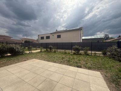 For sale Saint-just-saint-rambert 4 rooms 85 m2 Loire (42170) photo 4