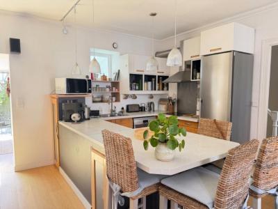For sale Lorient 5 rooms 135 m2 Morbihan (56100) photo 2