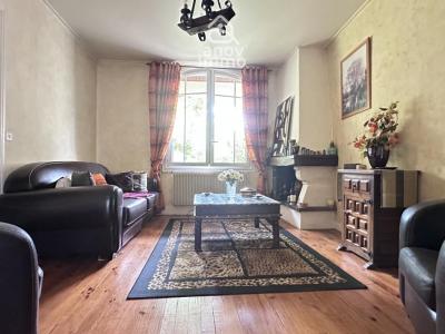 For sale Isle-d'espagnac 7 rooms 175 m2 Charente (16340) photo 2