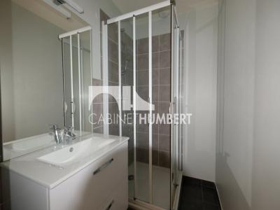 Louer Appartement Saint-etienne 475 euros