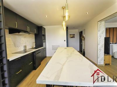 Acheter Appartement 93 m2 Hyeres