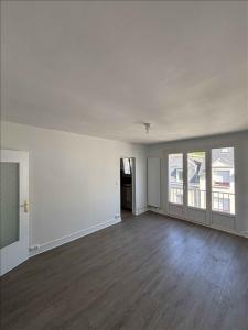 For rent Tours 2 rooms 46 m2 Indre et loire (37000) photo 1