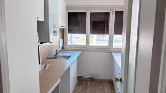 Louer Appartement  1200 euros