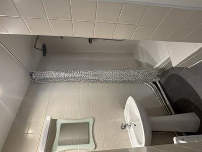 Louer Appartement  700 euros