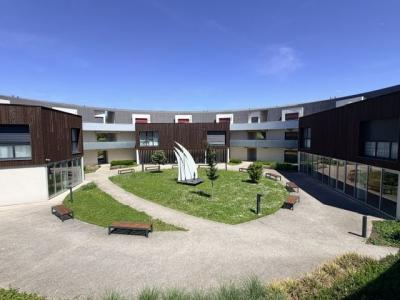 For rent PROXIMIT� �COLE SUP�RIEUR 1 room 21 m2 Aube (10000) photo 0