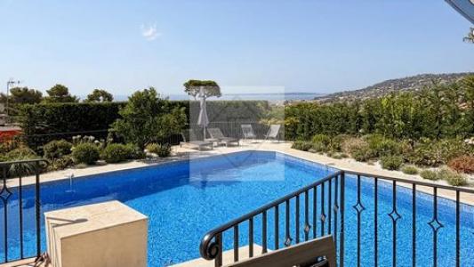 Annonce Location vacances 8 pi�ces Maison Antibes 06