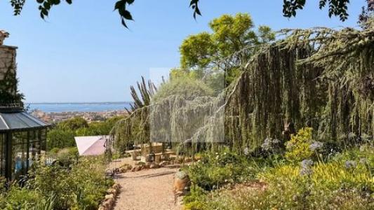 Louer pour les vacances Maison 360 m2 Antibes