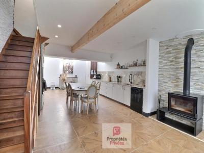 For sale Bords 9 rooms 188 m2 Charente maritime (17430) photo 2