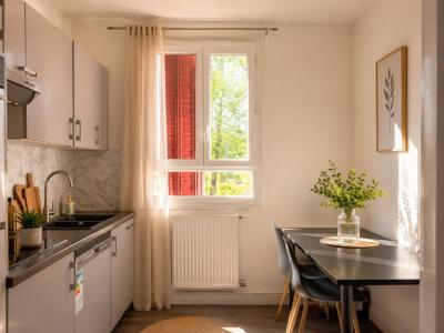 Acheter Appartement 56 m2 Sainte-genevieve-des-bois
