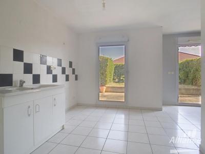 Louer Appartement 63 m2 Voujeaucourt