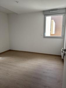 Louer Appartement Eaunes 765 euros