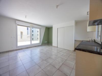 For rent Nantes 4 rooms 84 m2 Loire atlantique (44300) photo 0