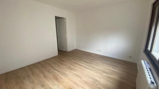 For rent Cosne-cours-sur-loire 3 rooms 60 m2 Nievre (58200) photo 2