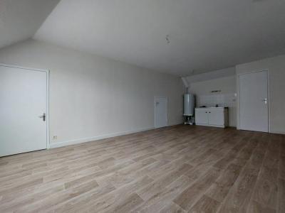 For rent Villaines-la-juhel 1 room 30 m2 Mayenne (53700) photo 1