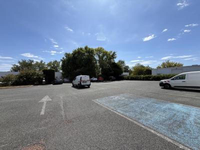 Acheter Bureau 1237 m2 Merignac
