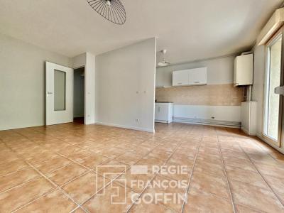 Louer Appartement Lyon-3eme-arrondissement Rhone