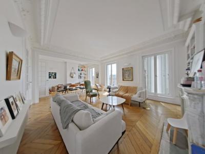 Louer Appartement 146 m2 Paris-1er-arrondissement