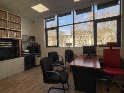 Acheter Bureau 69 m2 Angers