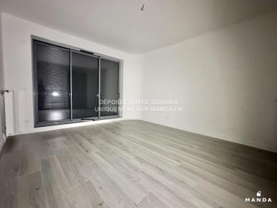 For rent Velizy-villacoublay 2 rooms 38 m2 Yvelines (78140) photo 2