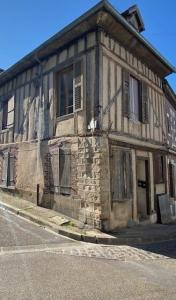 For sale Joigny 4 rooms 65 m2 Yonne (89300) photo 0