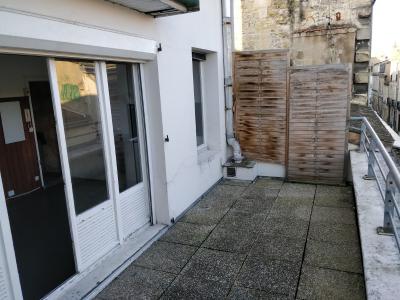 For rent Bordeaux 3 rooms 47 m2 Gironde (33000) photo 0