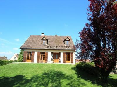 For sale Sennecey-le-grand 8 rooms 151 m2 Saone et loire (71240) photo 2