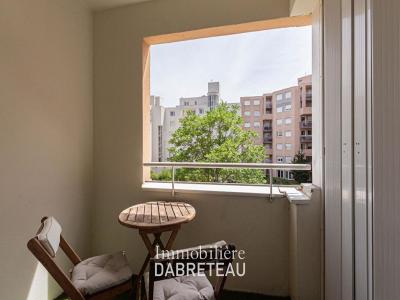Louer Appartement Lyon-7eme-arrondissement Rhone