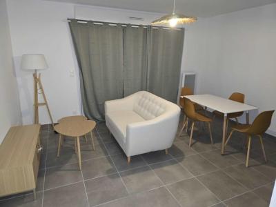 For rent Sauvian 2 rooms 42 m2 Herault (34410) photo 0