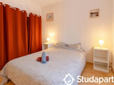 Louer Maison Croix 2400 euros