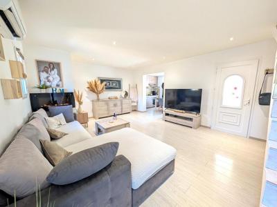 For sale Salon-de-provence 4 rooms 75 m2 Bouches du Rhone (13300) photo 3