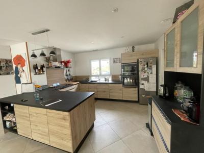 For sale Saint-denis-de-pile 5 rooms 118 m2 Gironde (33910) photo 1