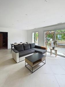 For sale Saint-denis-de-pile 5 rooms 118 m2 Gironde (33910) photo 2