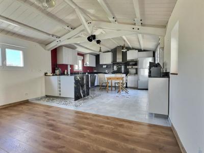For sale Saint-pierre-d'oleron 7 rooms 167 m2 Charente maritime (17310) photo 0