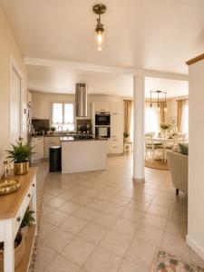 Annonce Vente 6 pi�ces Maison Villecresnes 94