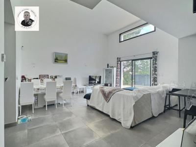 For sale Luc 5 rooms 110 m2 Var (83340) photo 3
