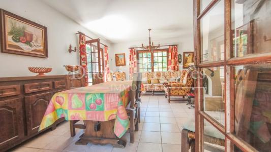 For sale Uzes 3 rooms 61 m2 Gard (30700) photo 2