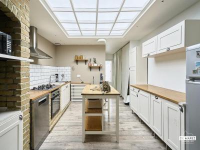 For sale Perenchies 4 rooms 94 m2 Nord (59840) photo 2