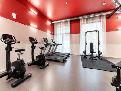 For rent Vanves 1 room 72 m2 Hauts de Seine (92170) photo 4