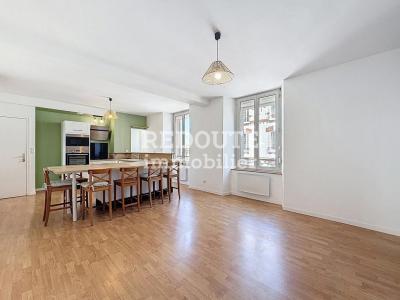For sale Epernay 3 rooms 65 m2 Marne (51200) photo 0