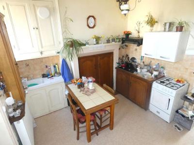 Annonce Vente 6 pi�ces Maison Hautefort 24