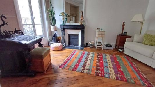 Acheter Appartement 50 m2 Paris-10eme-arrondissement