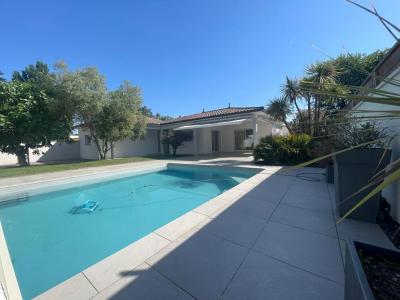 For sale Pessac 7 rooms 194 m2 Gironde (33600) photo 0