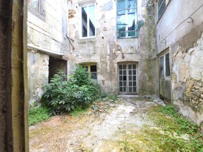 Acheter Immeuble Marans 181000 euros