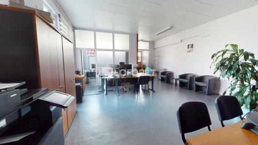 Louer Local commercial 125 m2 Lillebonne